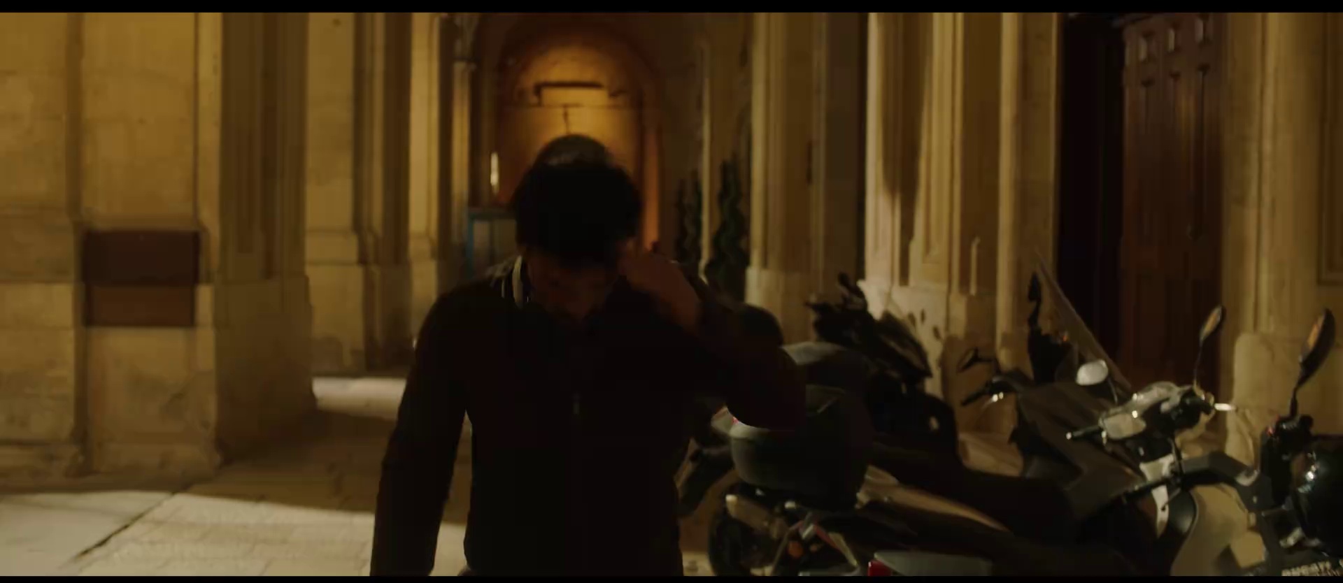 图片[5]-[夸克下载][猎犬行动][WEB-MKV/2.4G][英语中字][4K-2160P][弗兰克·格里罗 最新]-影音屋