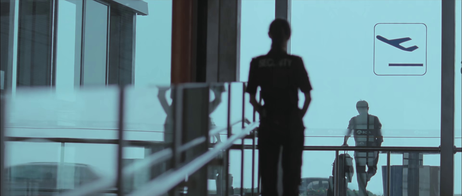 图片[3]-[夸克下载][万有引力][WEB-MKV/9.2G][国语配音/中文字幕][4K-2160P][文章 白百何 郭涛 张静初]-影音屋