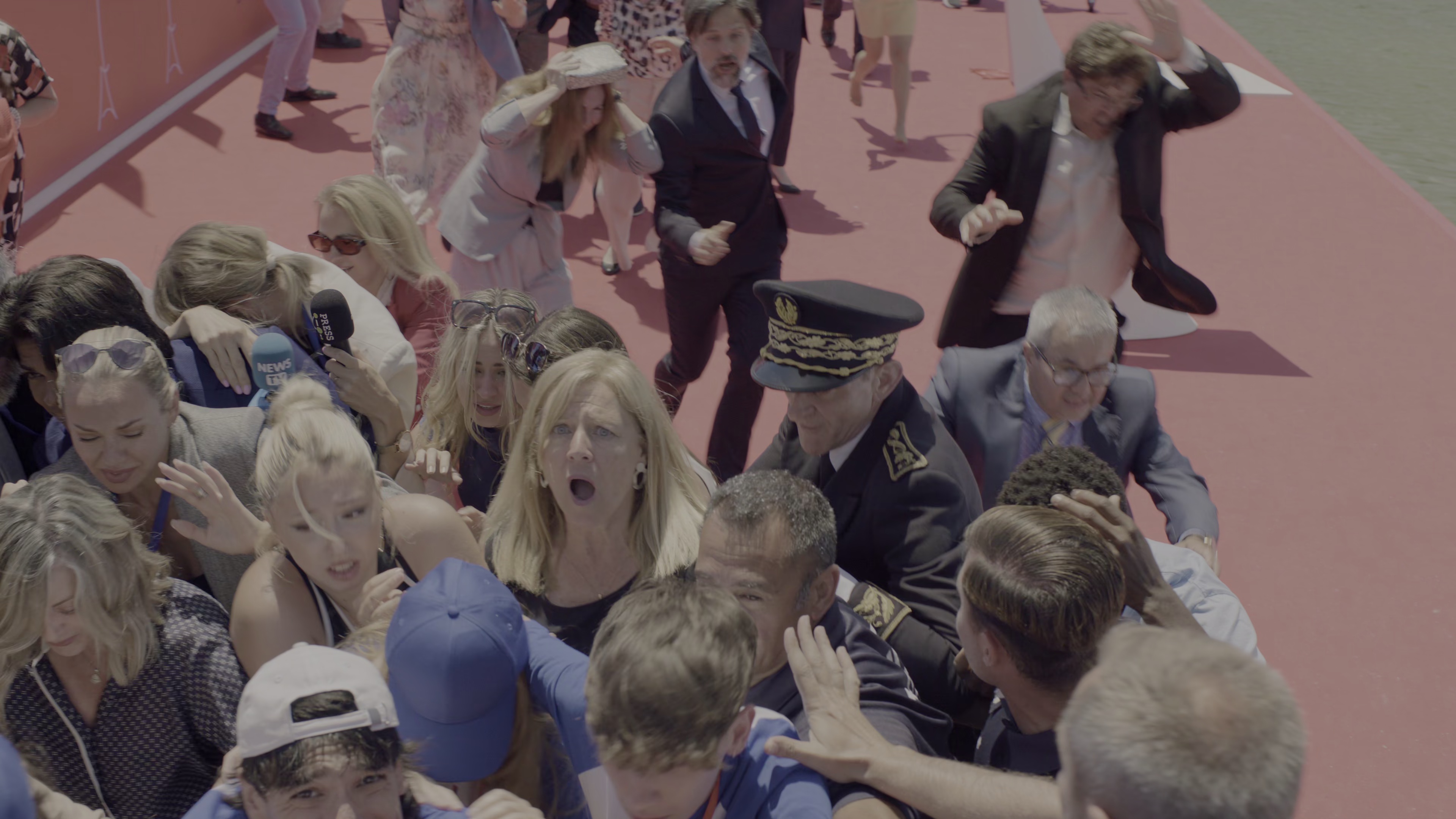 图片[8]-[夸克下载][巴黎深渊][WEB-MKV/14.3G][法语中字][4K-2160P][2024最新]-影音屋