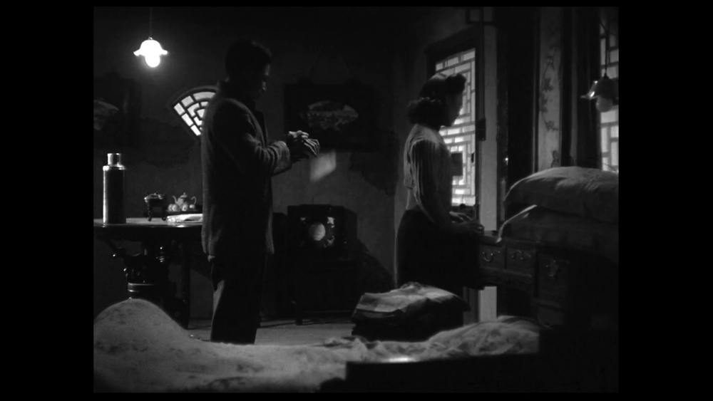 图片[4]-[夸克下载][小城之春][WEB-MKV/1.2G][国语配音/中文字幕][1080P][高分黑白老电影]-影音屋