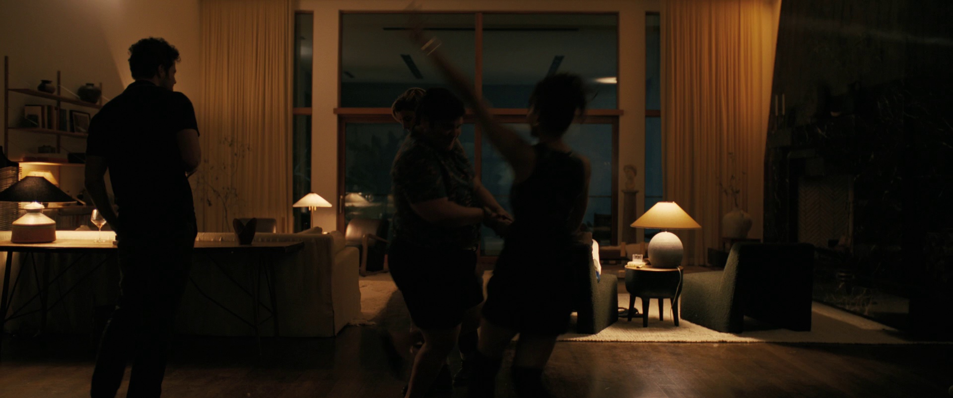 图片[3]-[夸克下载][完美伴侣][WEB-MKV/5G][英语中字][1080P][最新高分惊悚悬疑片]-影音屋