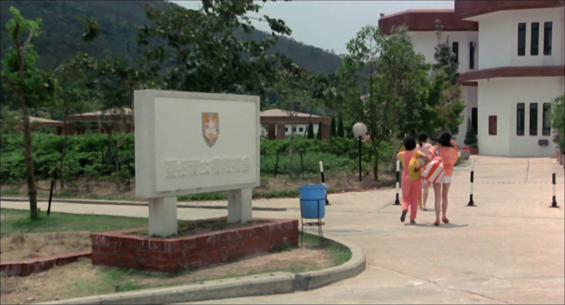 图片[2]-[夸克下载][开心鬼系列][全5部][WEB-MKV/14.9G][国粤双中字][1080P][李丽珍 黄百鸣 精品喜剧]-影音屋