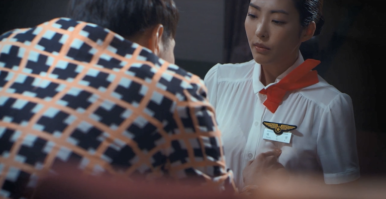 图片[3]-[夸克下载][诱人的飞行][WEB-MKV/2.2G][韩语中字][720P][空姐制服]-影音屋