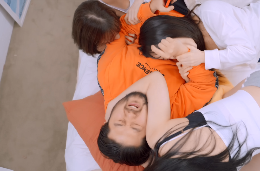 图片[7]-[夸克下载][大叔狂想曲 未删减版][全8集][WEB-MKV/2.3G][韩语中字][4K-2160P][韩国爆款擦边短剧]-影音屋