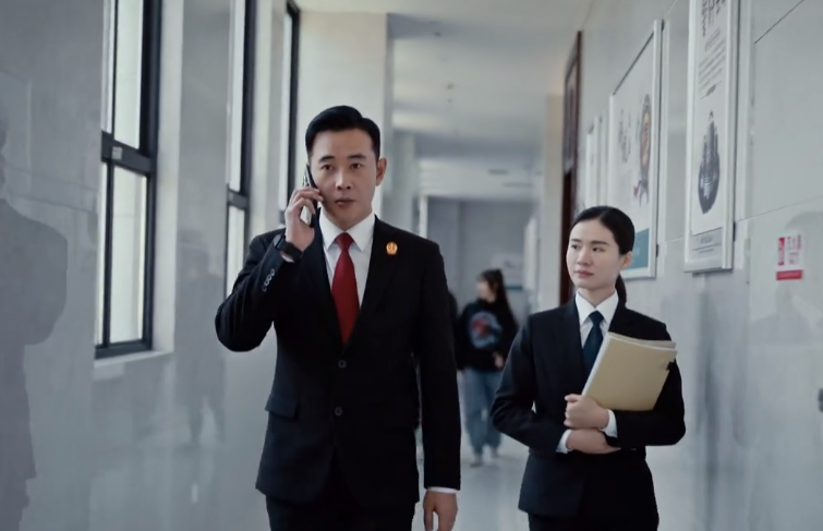 图片[2]-[夸克下载][执行法官][全40集][WEB-MKV/62.5GB][国语中字][4K-2160P][罗晋 杨子姗][已完结]-影音屋