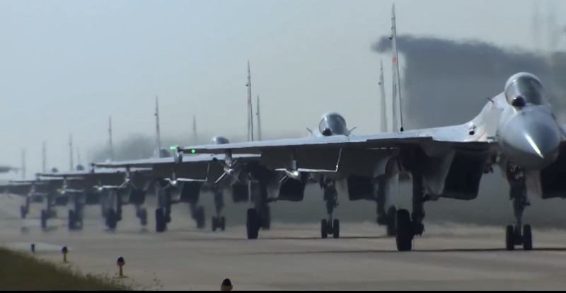 图片[7]-[夸克下载][海天雄鹰][全35集][WEB-MP4/32.6GB][国语中字][4K-2160P][ 李幼斌 王珞丹 朱亚文 新剧]-影音屋