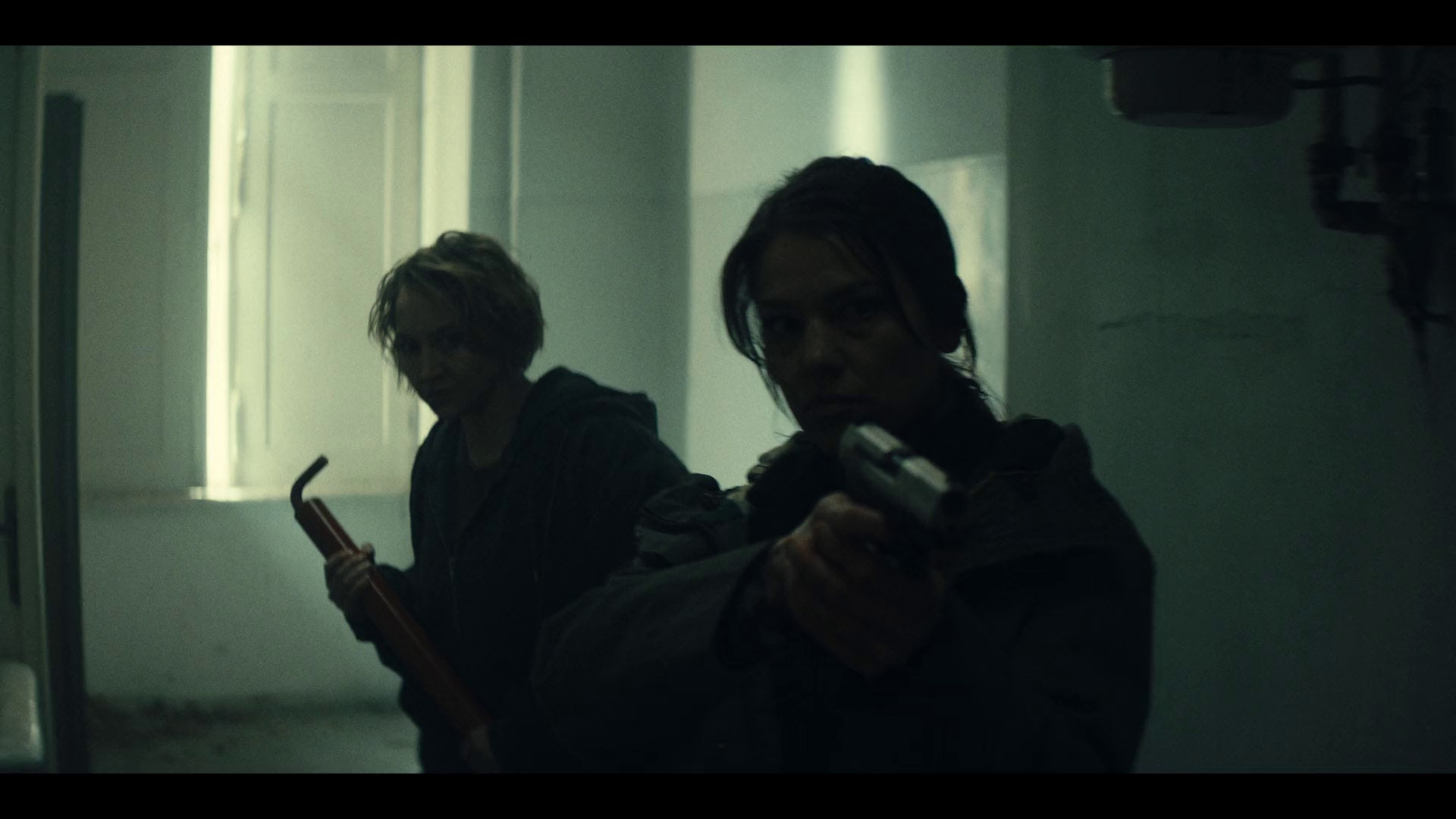 图片[5]-[夸克下载][亡者之妻][全6集][WEB-MKV/14.7G][德语中字][1080P][新剧上线·悬疑犯罪]-影音屋