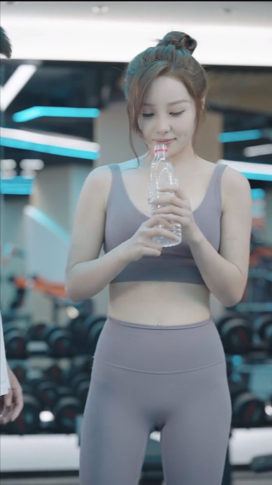 [夸克下载][琳琅满目][全91集][WEB-MP4/0.8G][国语中字][1080P][最新下架擦边短剧]-影音屋