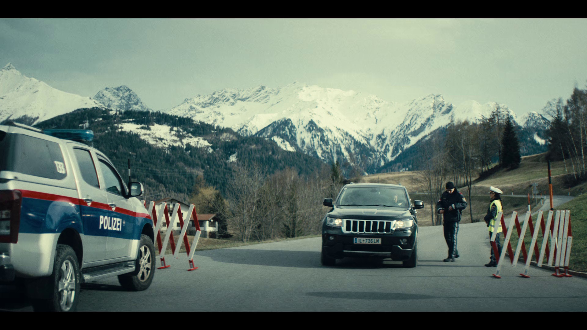 图片[4]-[夸克下载][亡者之妻][全6集][WEB-MKV/14.7G][德语中字][1080P][新剧上线·悬疑犯罪]-影音屋