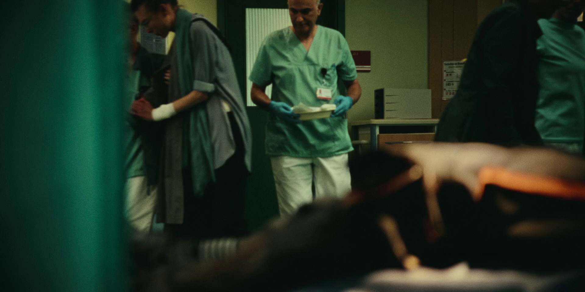 图片[4]-[夸克下载][柏林急诊室][全8集][WEB-MKV/68G][德英多音轨/中文字幕][4K-2160P][DV.HDR][热剧完结]-影音屋