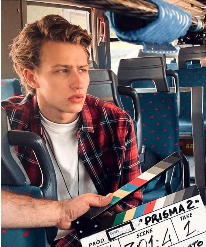 [夸克下载][棱镜 第二季][全8集][WEB-MP4/18.9GB][意大利语中字][1080P][同性]-影音屋