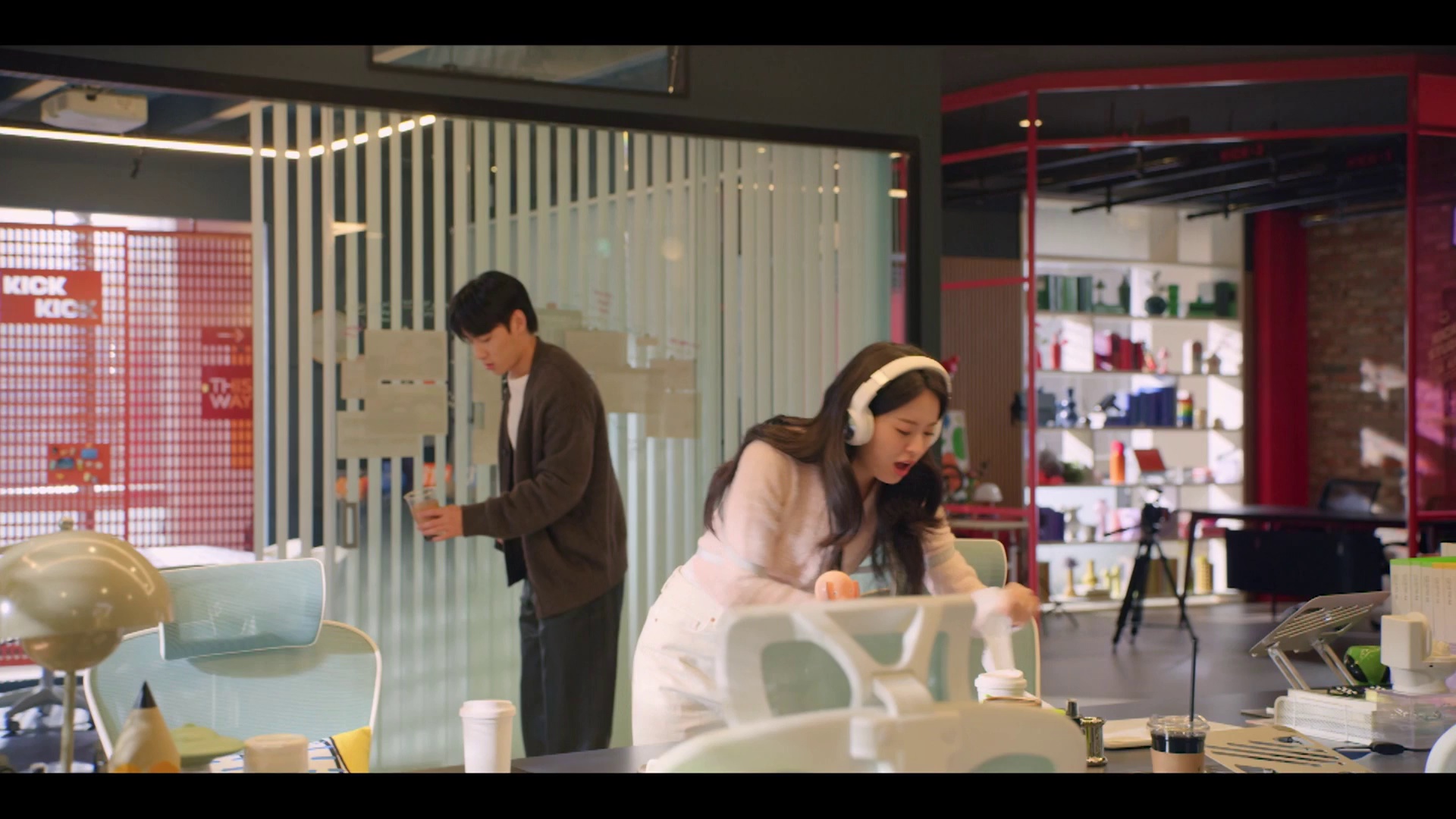 图片[4]-[夸克下载][喀喀喀喀][全12集][WEB-MKV/41.8G][韩语中字][1080P][EMO必看爆笑剧]-影音屋