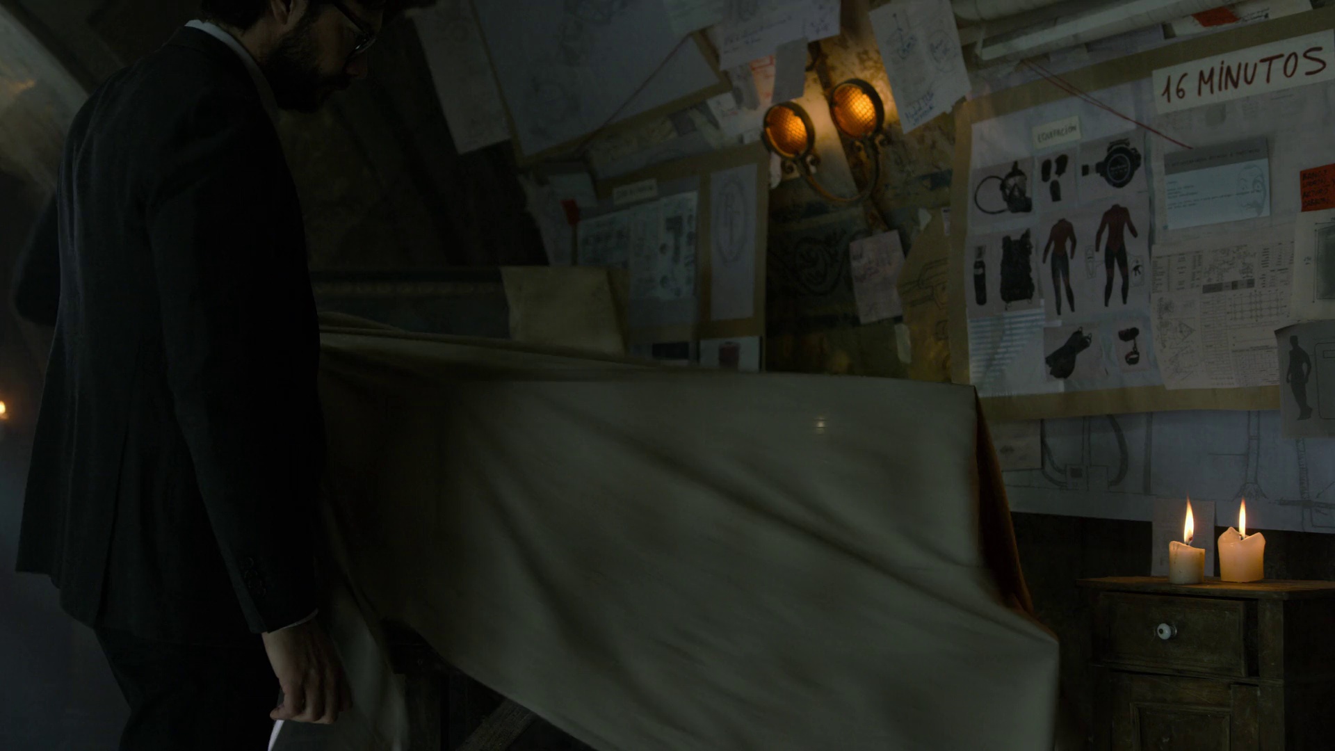 图片[4]-[夸克下载][纸钞屋 未删减版][全5季][WEB-MKV/40G][西班牙语中字][1080P][经典高分大尺度犯罪剧]-影音屋