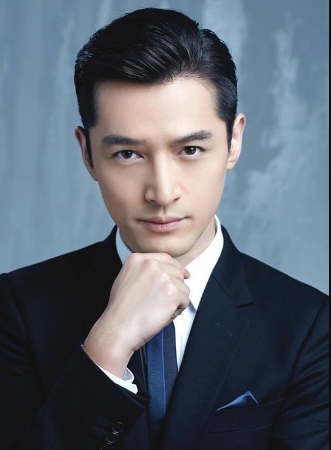 胡歌《胡歌歌曲合集》[320K/MP3][155.7MB]-影音屋