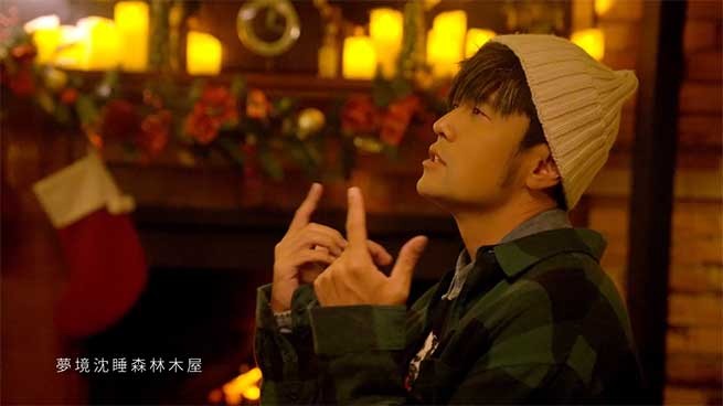 周杰伦《圣诞星》无损+高清MV[FLAC/MP3/MP4][157MB]-影音屋