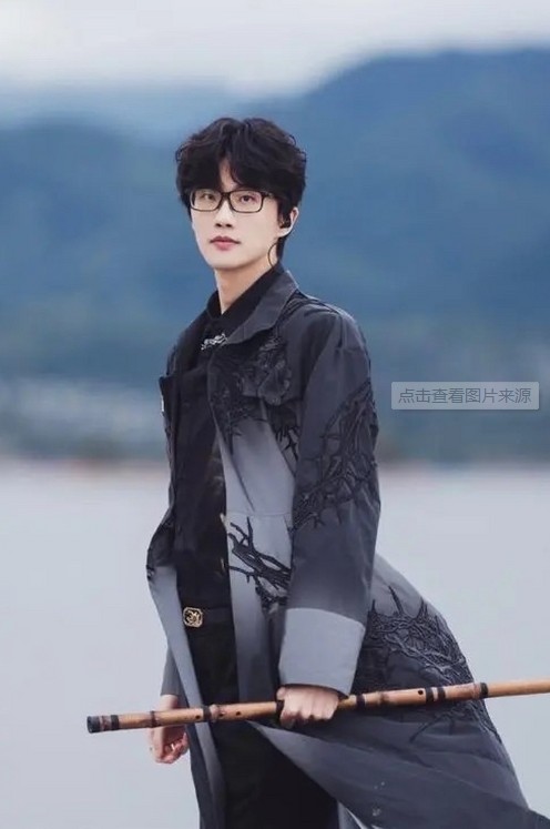 许嵩《许嵩歌曲合集》[FLAC/分轨][3.5G]-影音屋