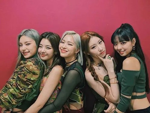 图片[4]-[KPOP][03.C-E.女团高清4KMV.17首][2160P/MKV/部分60帧][6.75GB][中韩歌词][天翼云盘]-影音屋