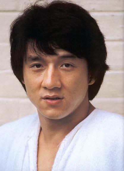 成龙《成龙歌曲合集》[320K/MP3][222.9MB]-影音屋