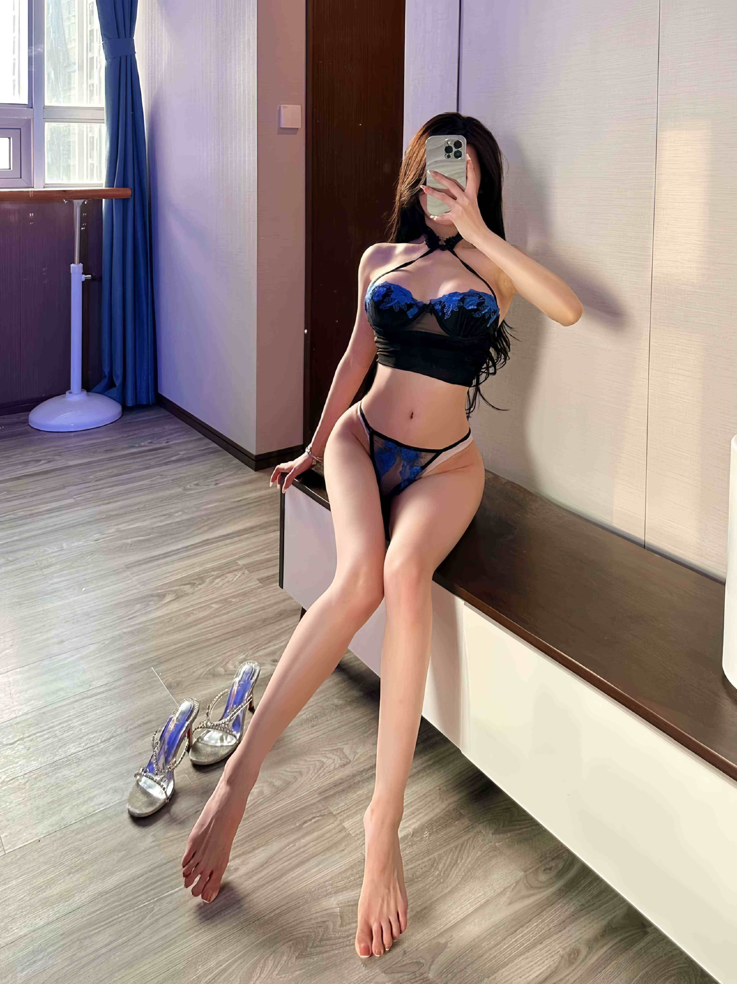 黎允熙baby-黑丝透视性感睡裙[25P3V-156MB]-影音屋