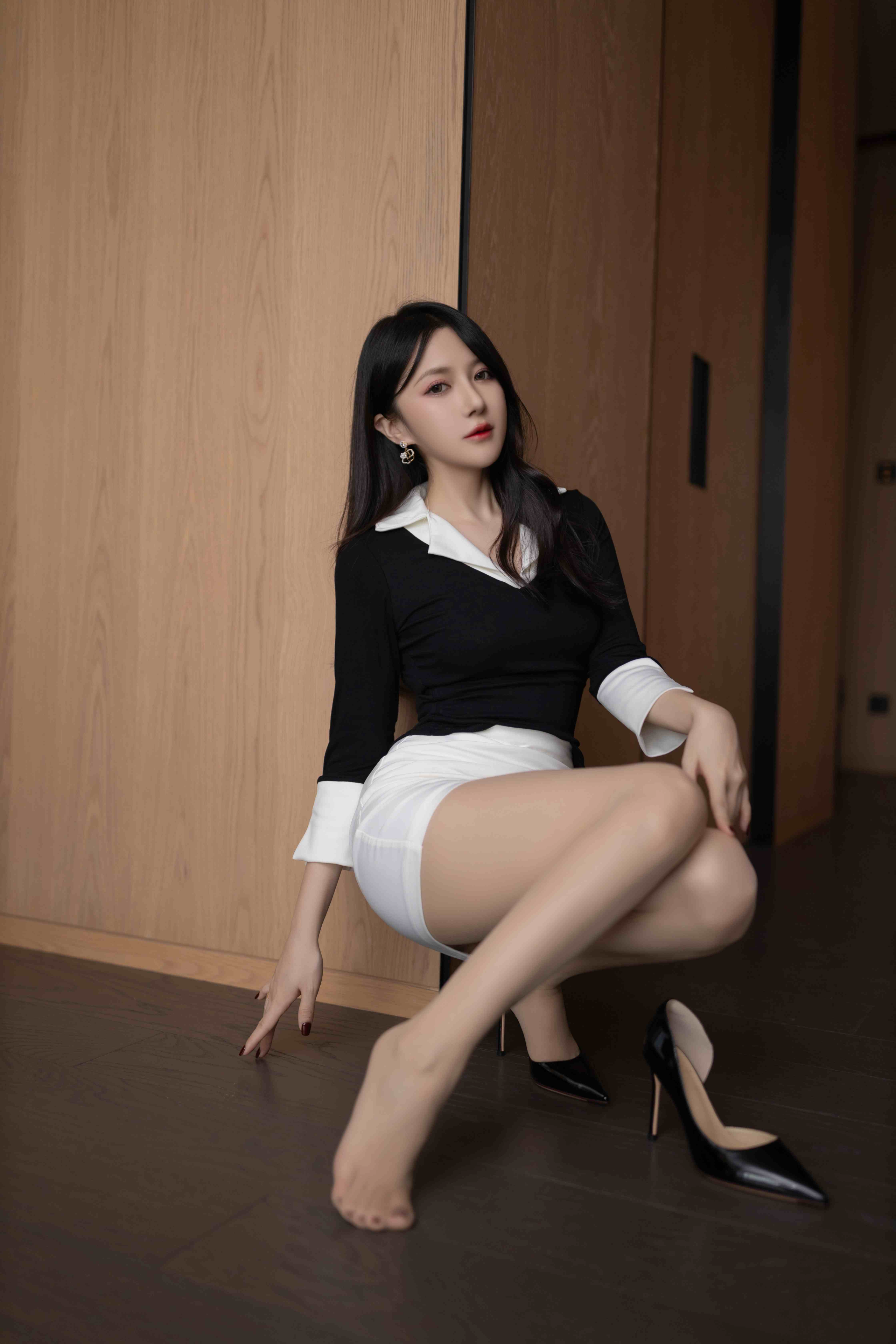 鱼子酱Fish  – 《白领》最新尺度私拍完整版[120P／1.32GB]-影音屋