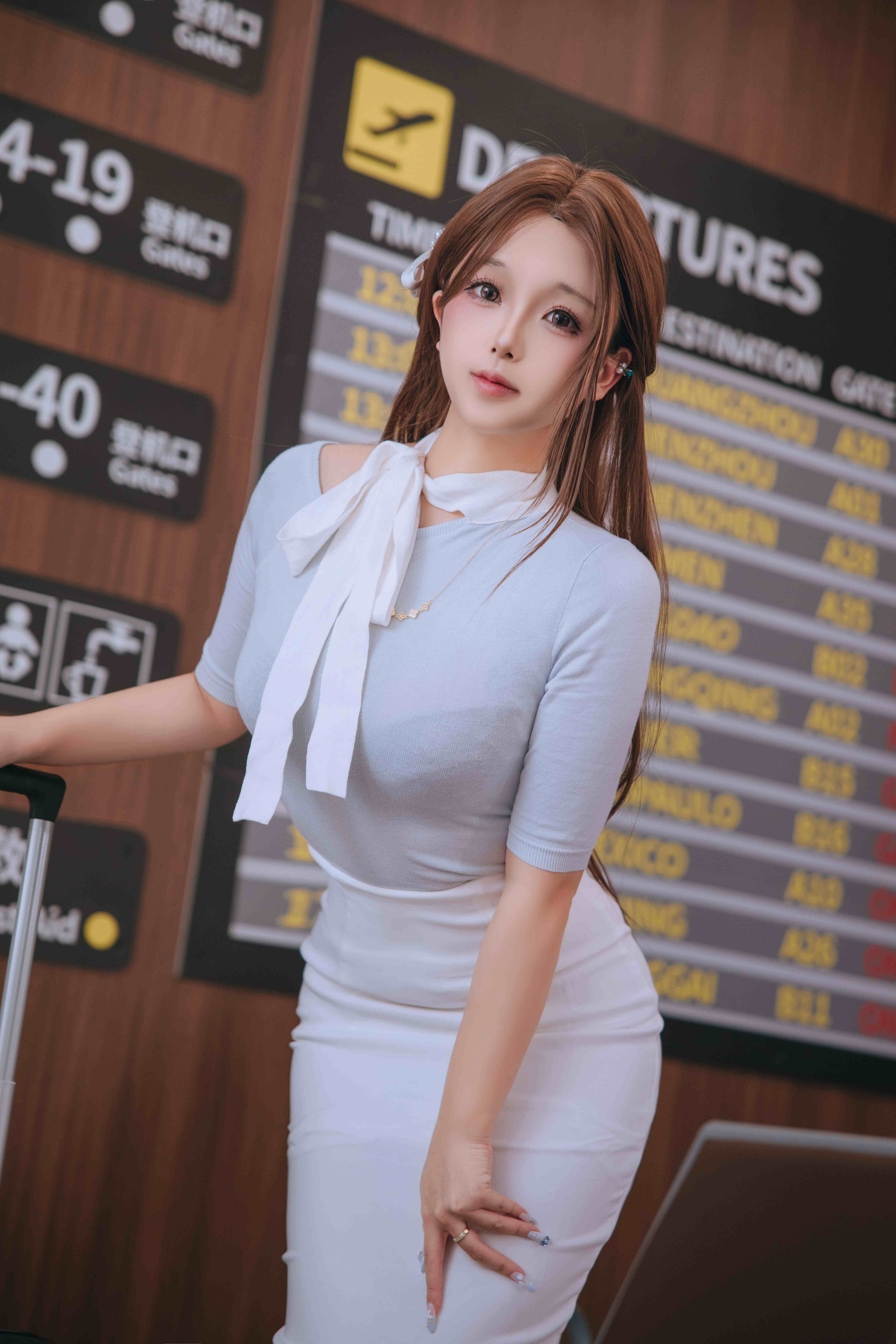 日奈娇 –  国际航班[176P-5V-838M]-影音屋