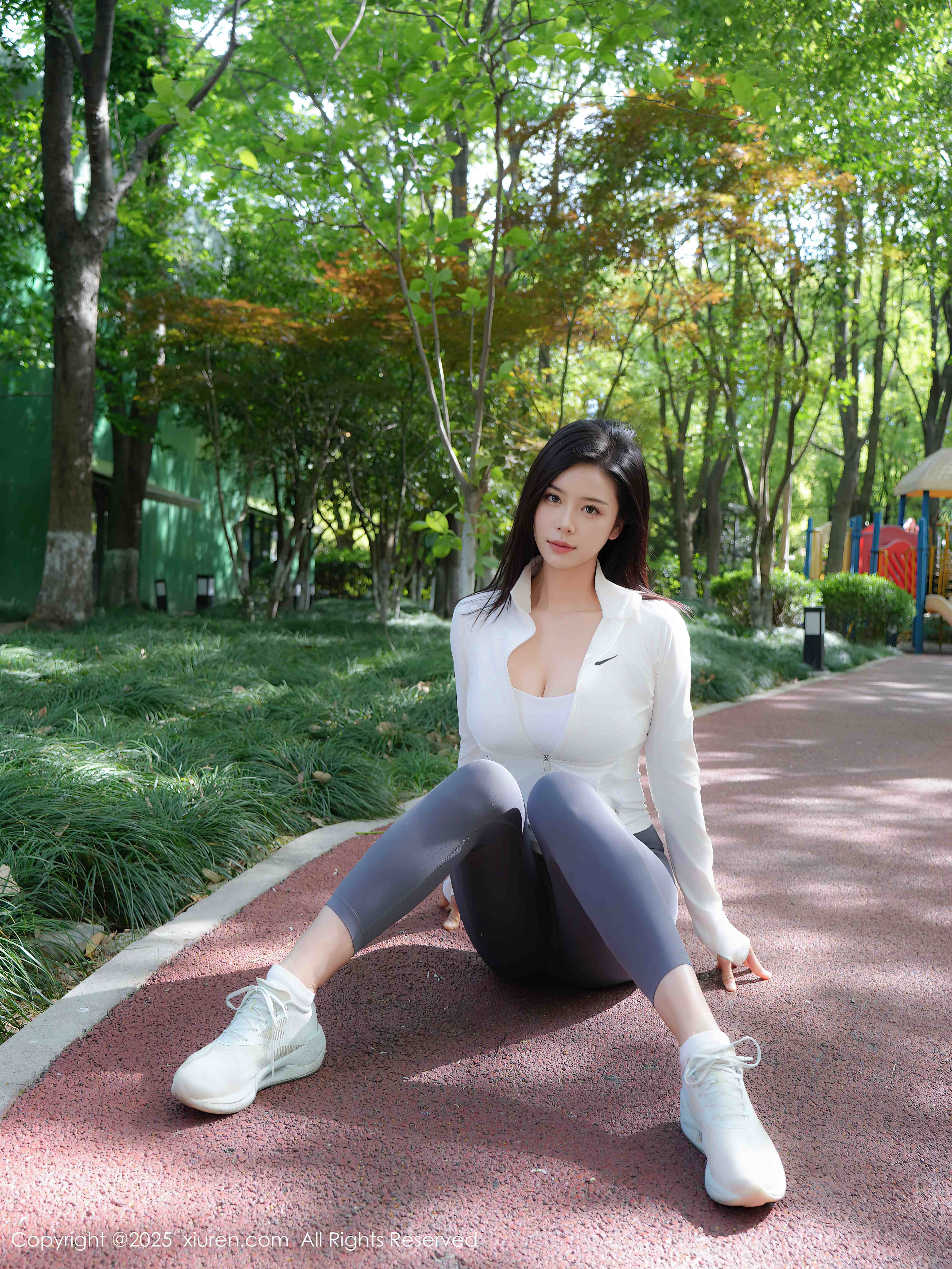 玫瑰我爱你 吊带瑜伽裤[81+1P／809MB]-影音屋