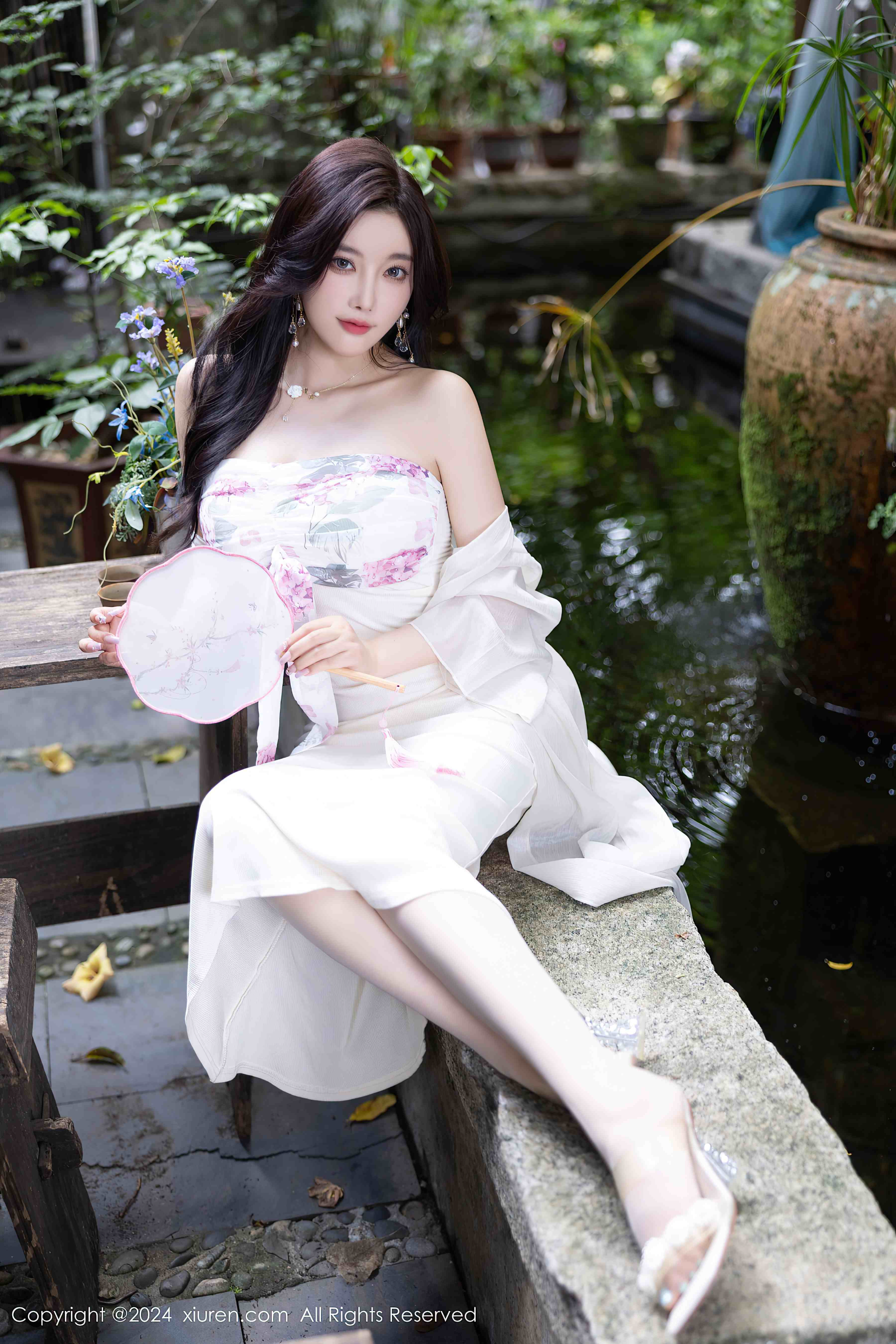 图片[2]-杨晨晨Yome 书香庭园 唯美女神[80+1P／670MB]-影音屋