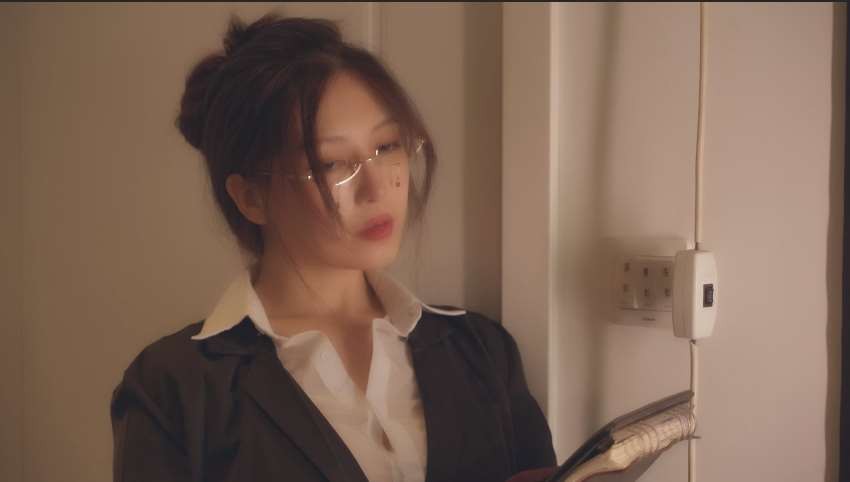 樱晚gigi - 粉丝群收费视频 晚哥系列-重要的资料(上)[1V-435M]-影音屋