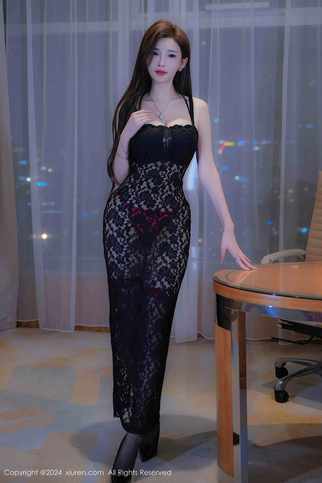 Carol周妍希X 红内黑丝 爱吃香蕉[80+1P／687MB]-影音屋