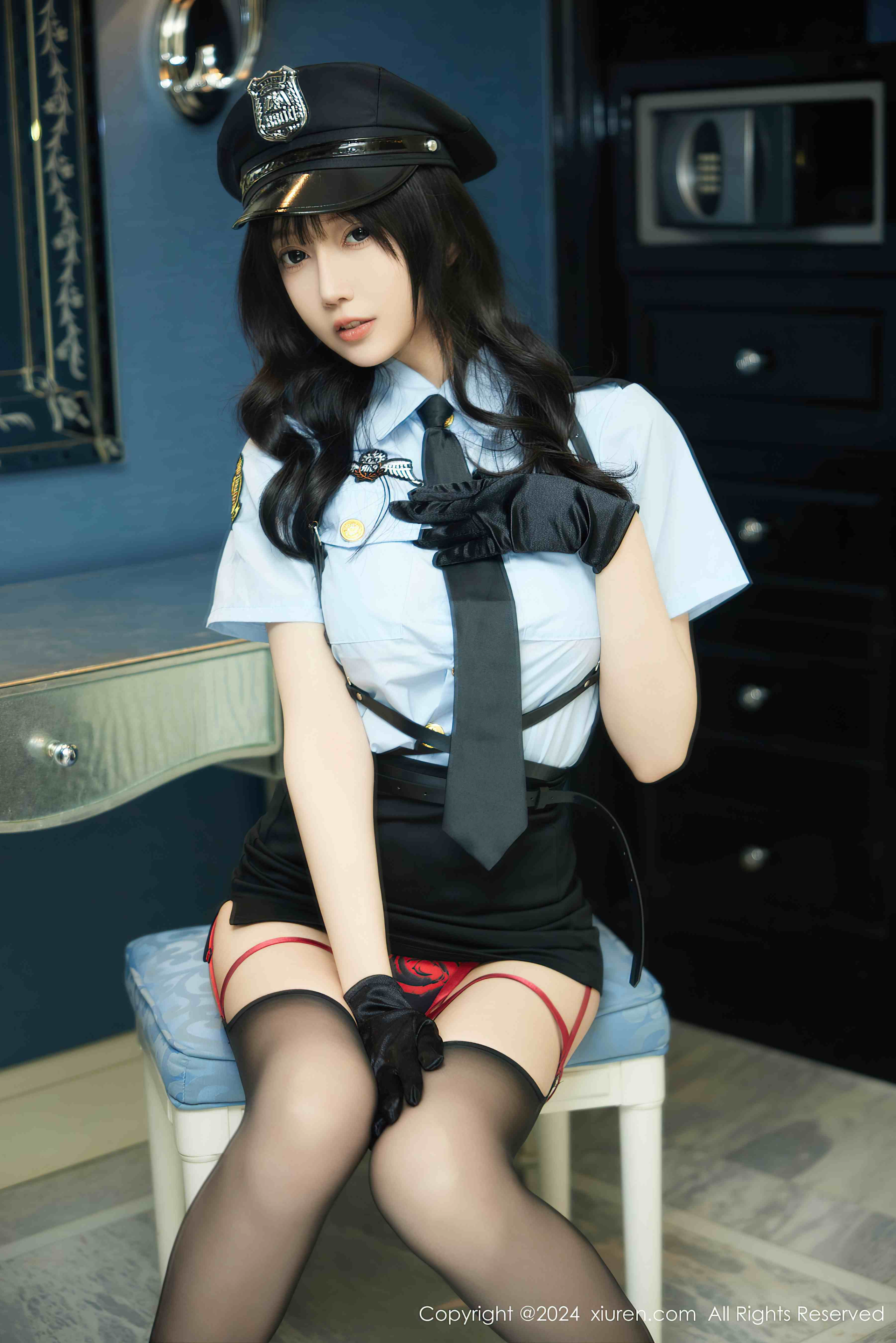 玥儿玥er 土豪定制 女警COS[67+1P／669MB]-影音屋