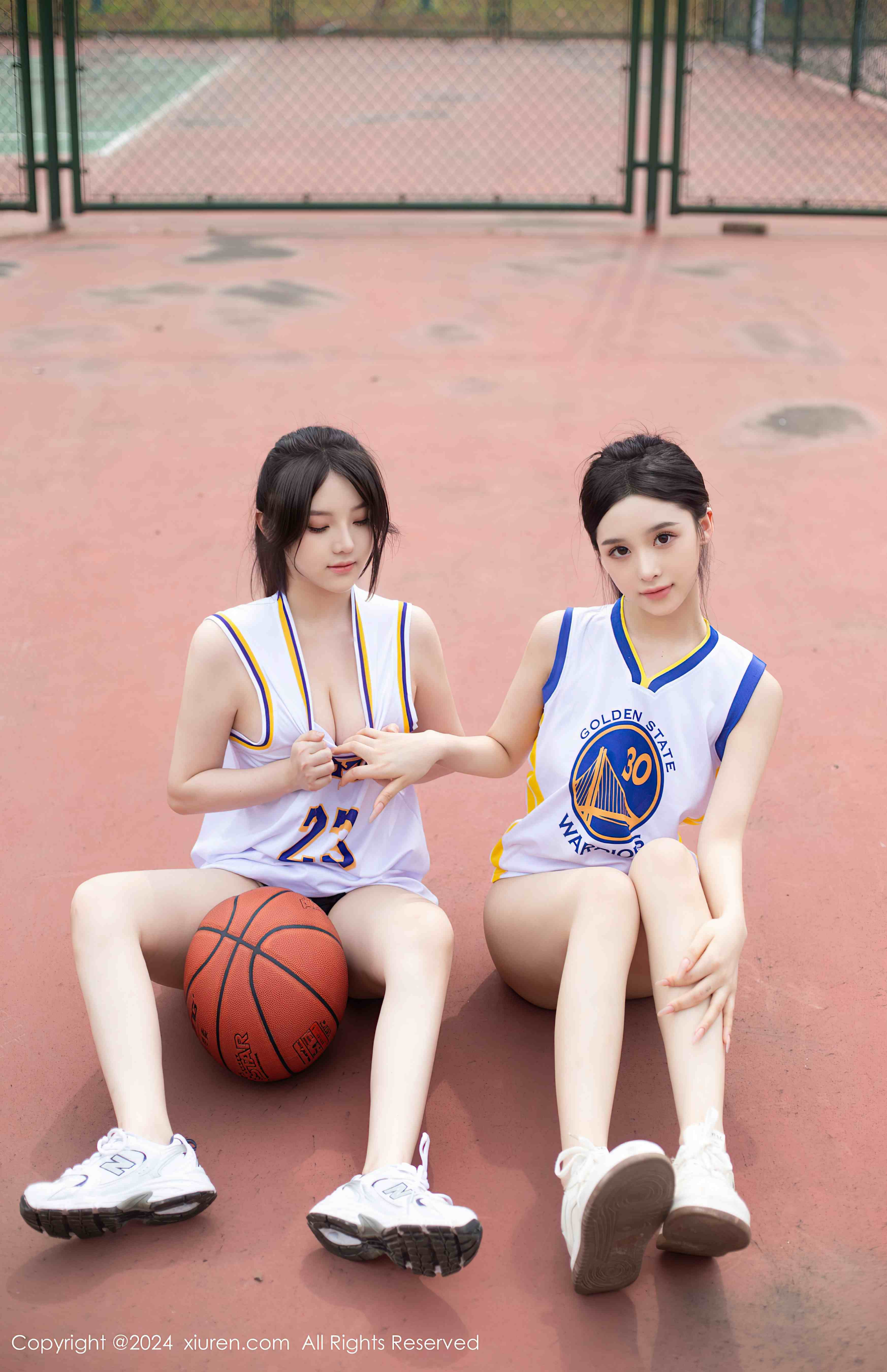 图片[4]-豆瓣酱 双女 篮球场 裙底风光[83+1P／839MB]-影音屋