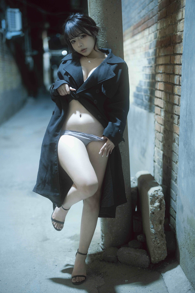 yuuhui玉汇 – 暗巷[133P-1.17G]-影音屋