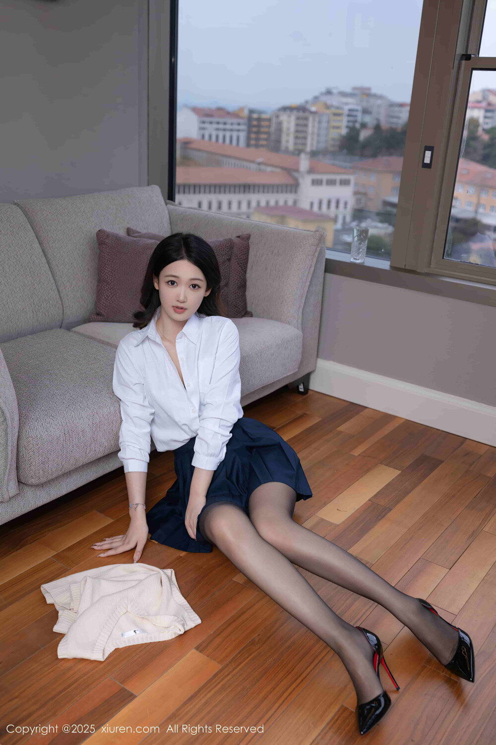 唐安琪 羞涩 妩媚 性感职场丽人[83+1P／806MB]-影音屋