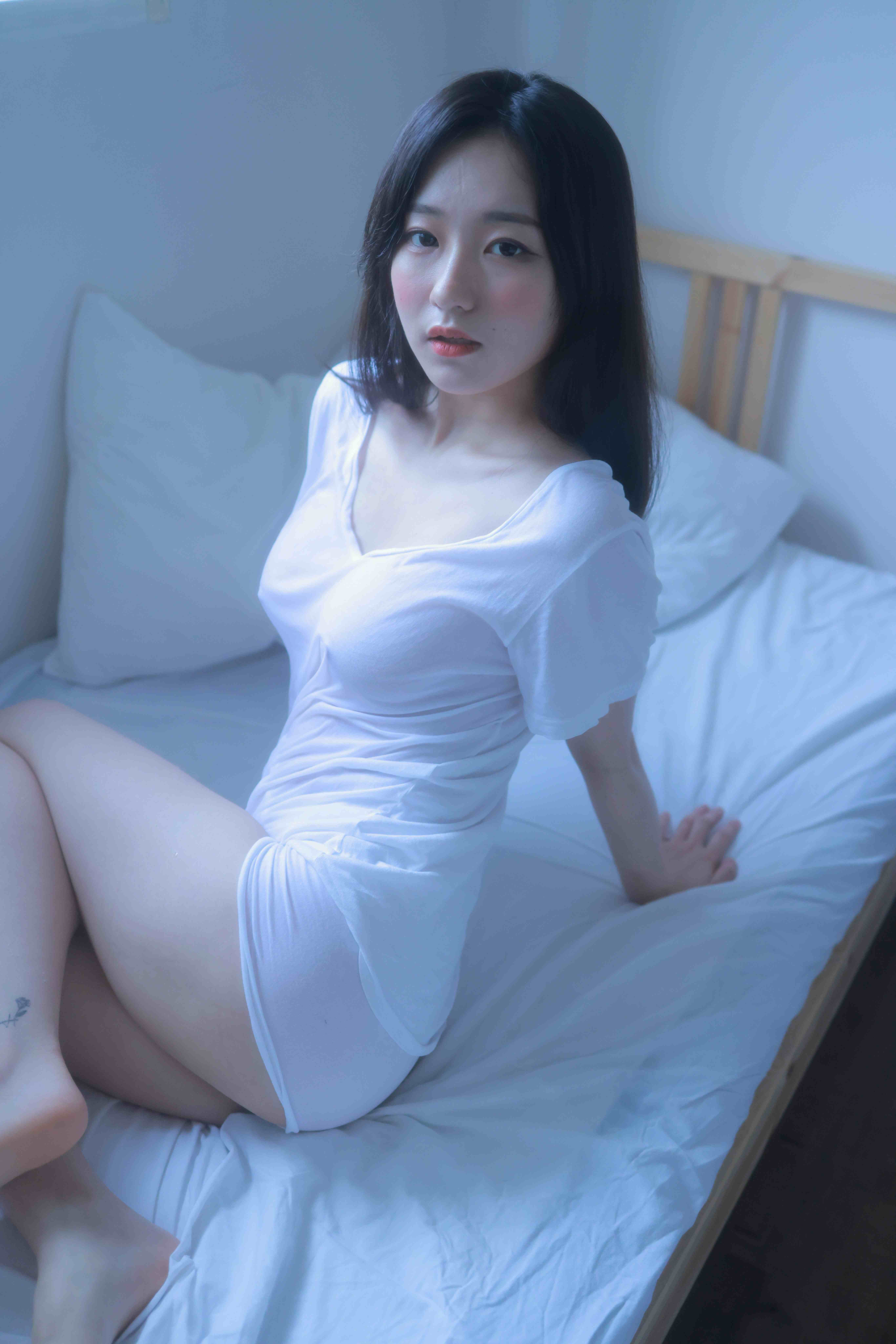 Sehee  – 极品风骚人妻[78P1V-990MB]-影音屋