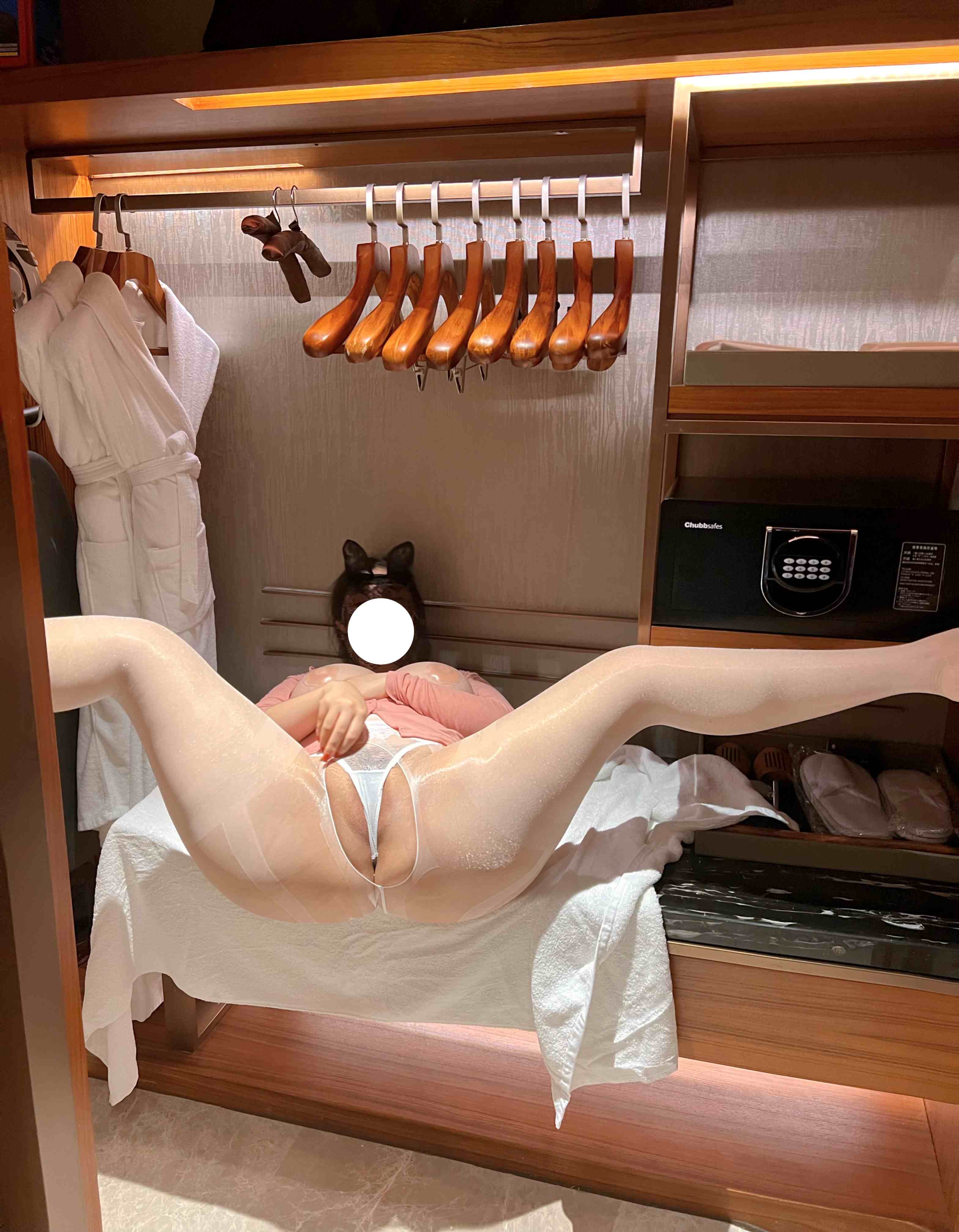 图片[2]-迷人的五姨太 – 湿身浴室[33P1V-320MB]-影音屋