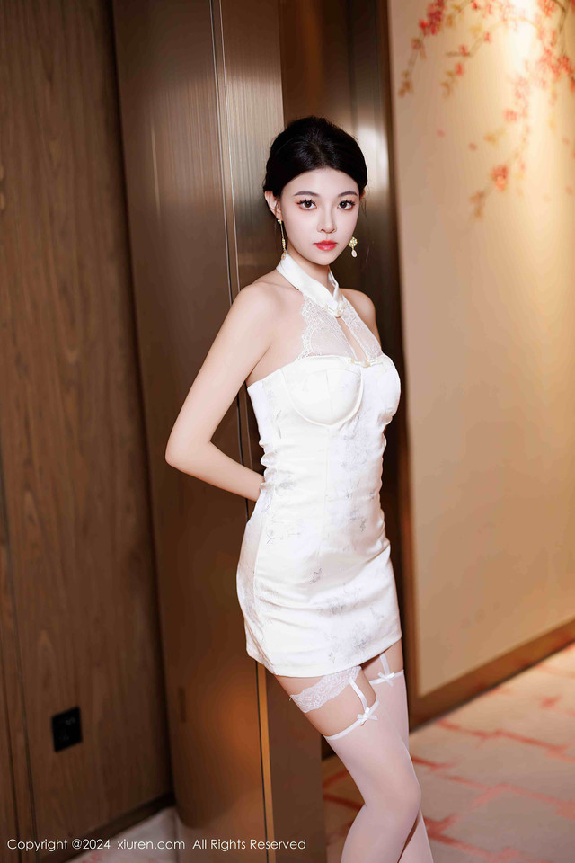 初梦瑶 高冷白富美[84+1P／704MB]-影音屋