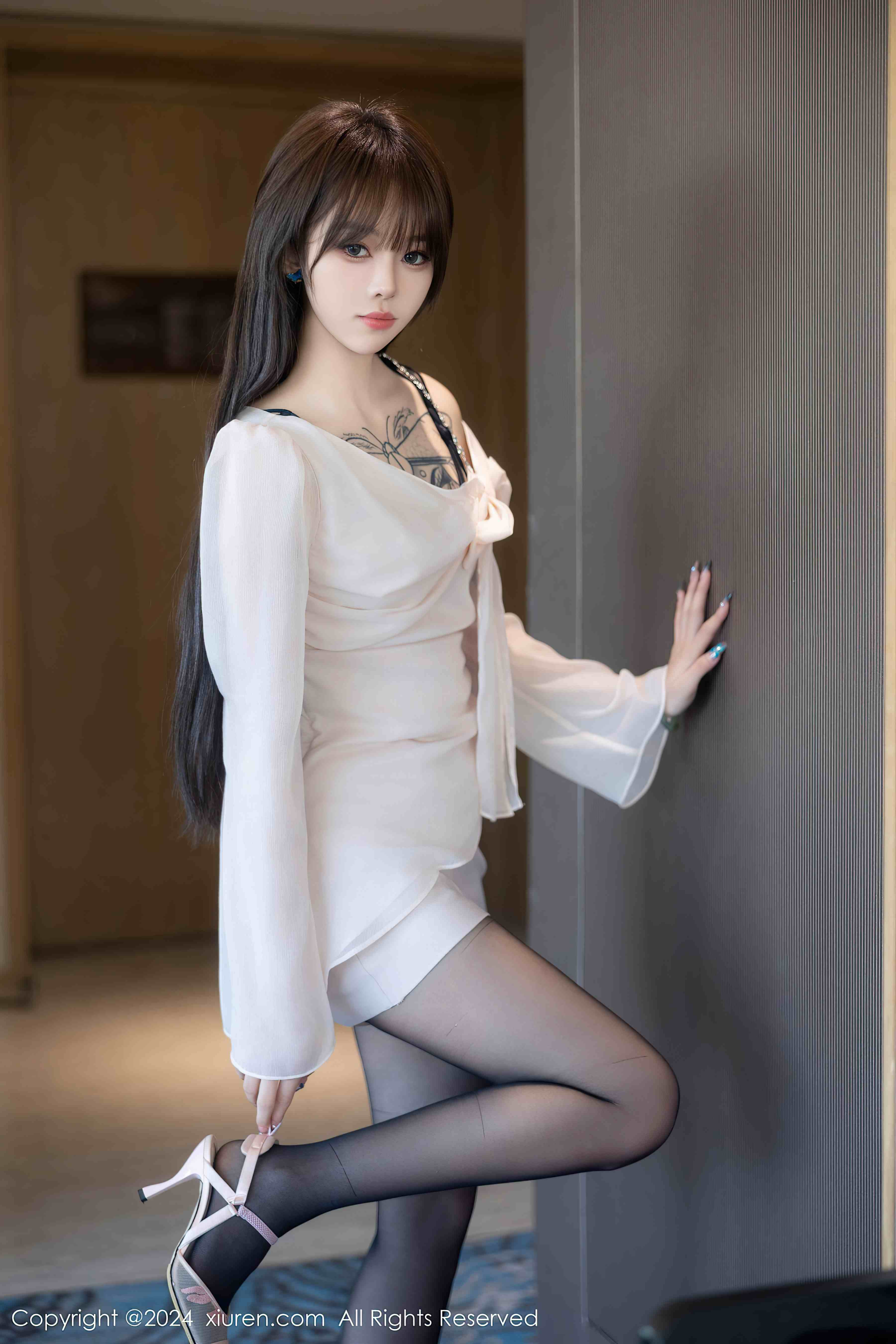 奶瓶. 美腿黑丝 性感纹身女孩[85+1P／784MB]-影音屋