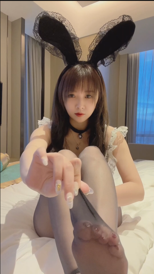 图片[3]-小女巫露娜 – 兔女郎女仆 15分钟视频[1V-505M]-影音屋