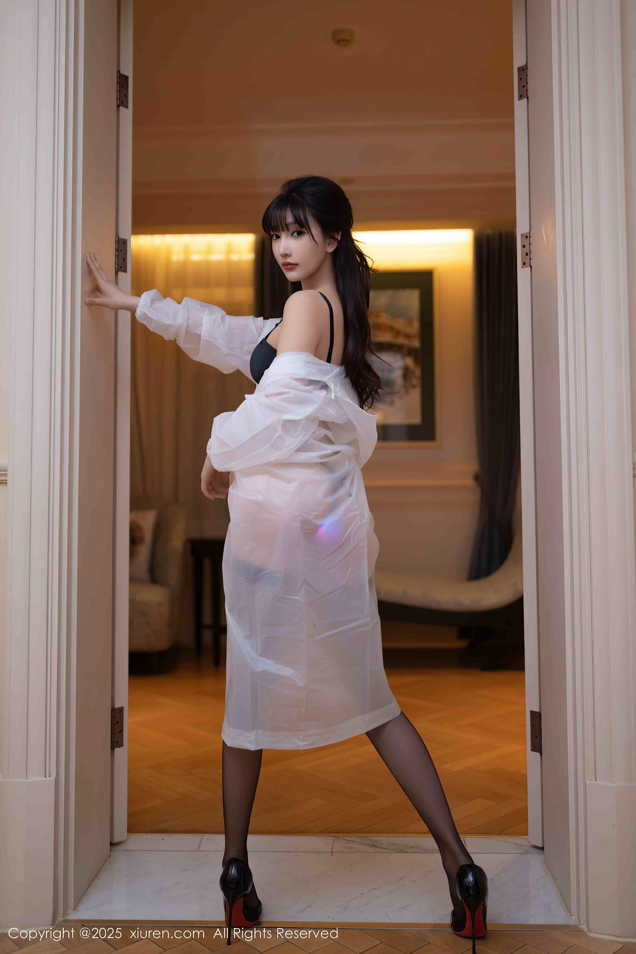 陆萱萱 冷艳尤物[80+1P／638MB]-影音屋