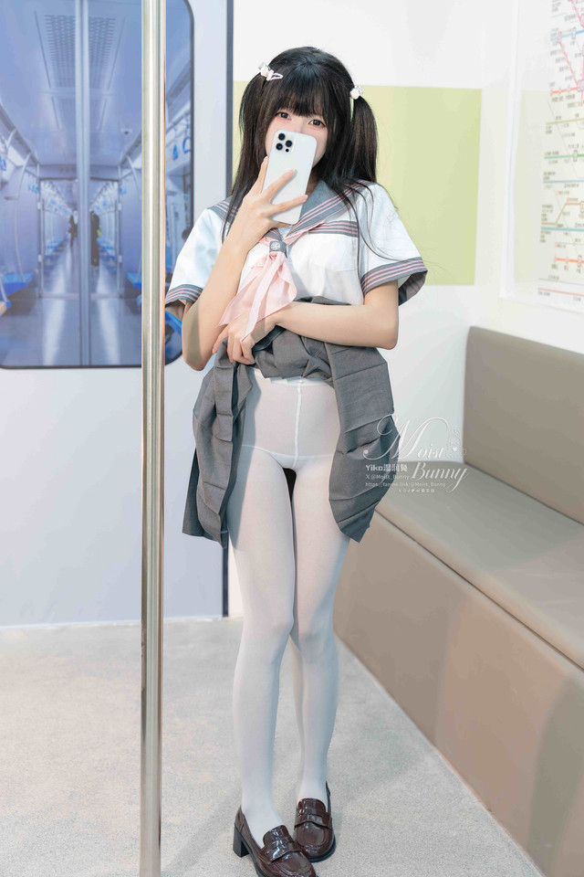 咬一口兔娘 – 十二月作品 地铁萌妹[165P 1V-905M]-影音屋