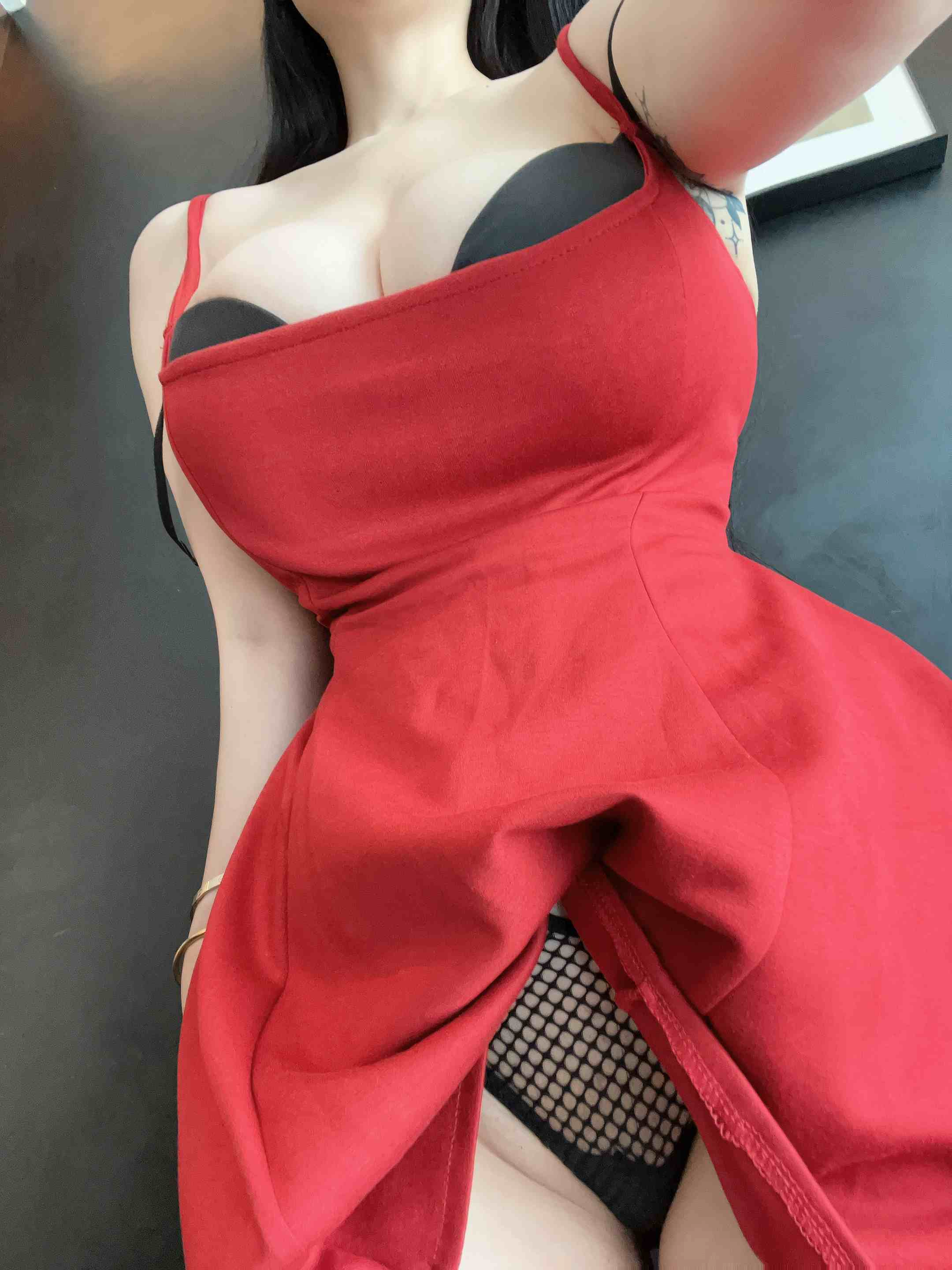 左公子666 – 红色包臀 [10P7V-402MB]-影音屋