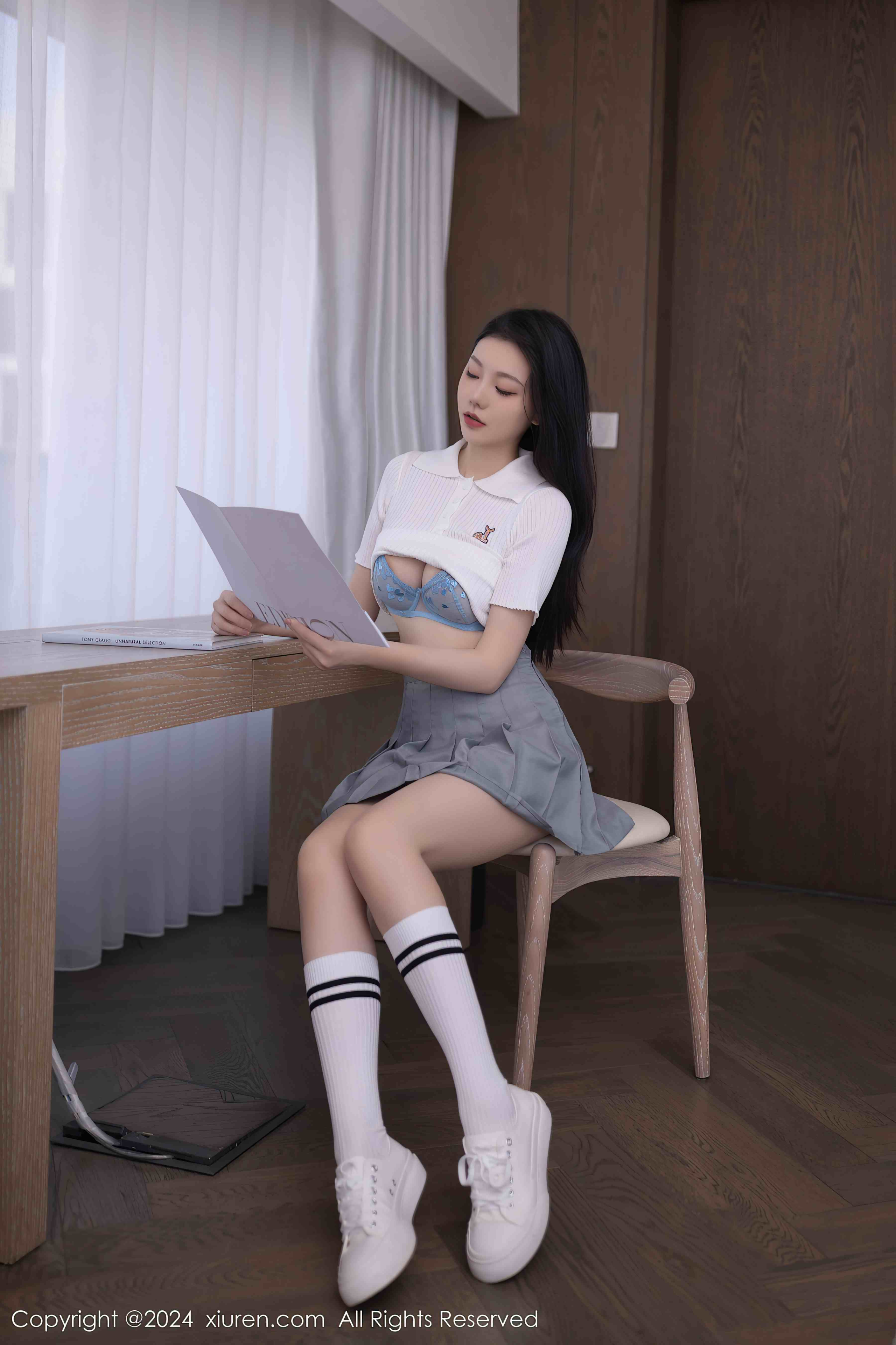 安然anran 土豪定制 白袜短裙[80+1P／670MB]-影音屋