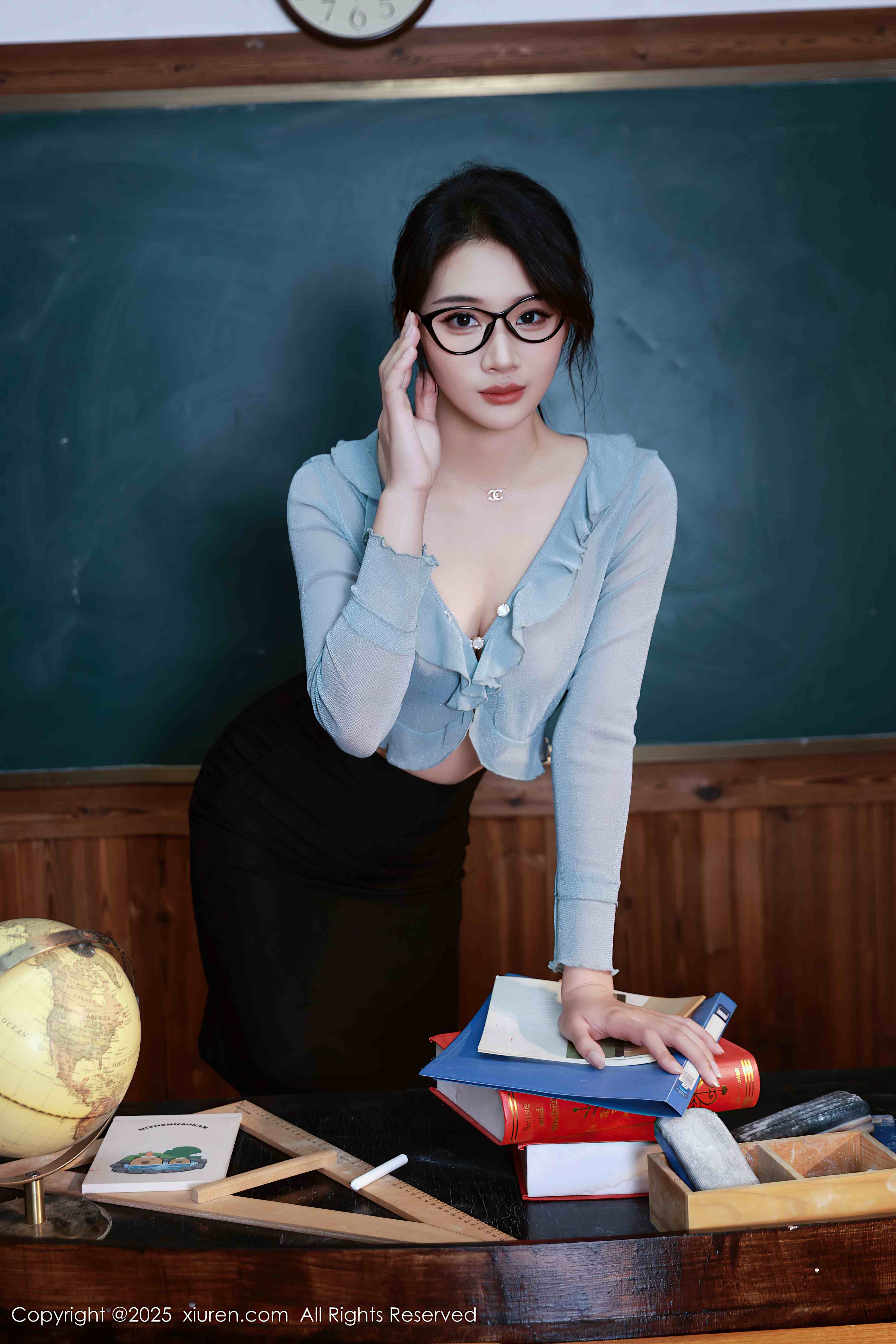 南乔 老师你怎么这样[88+1P／889MB]-影音屋