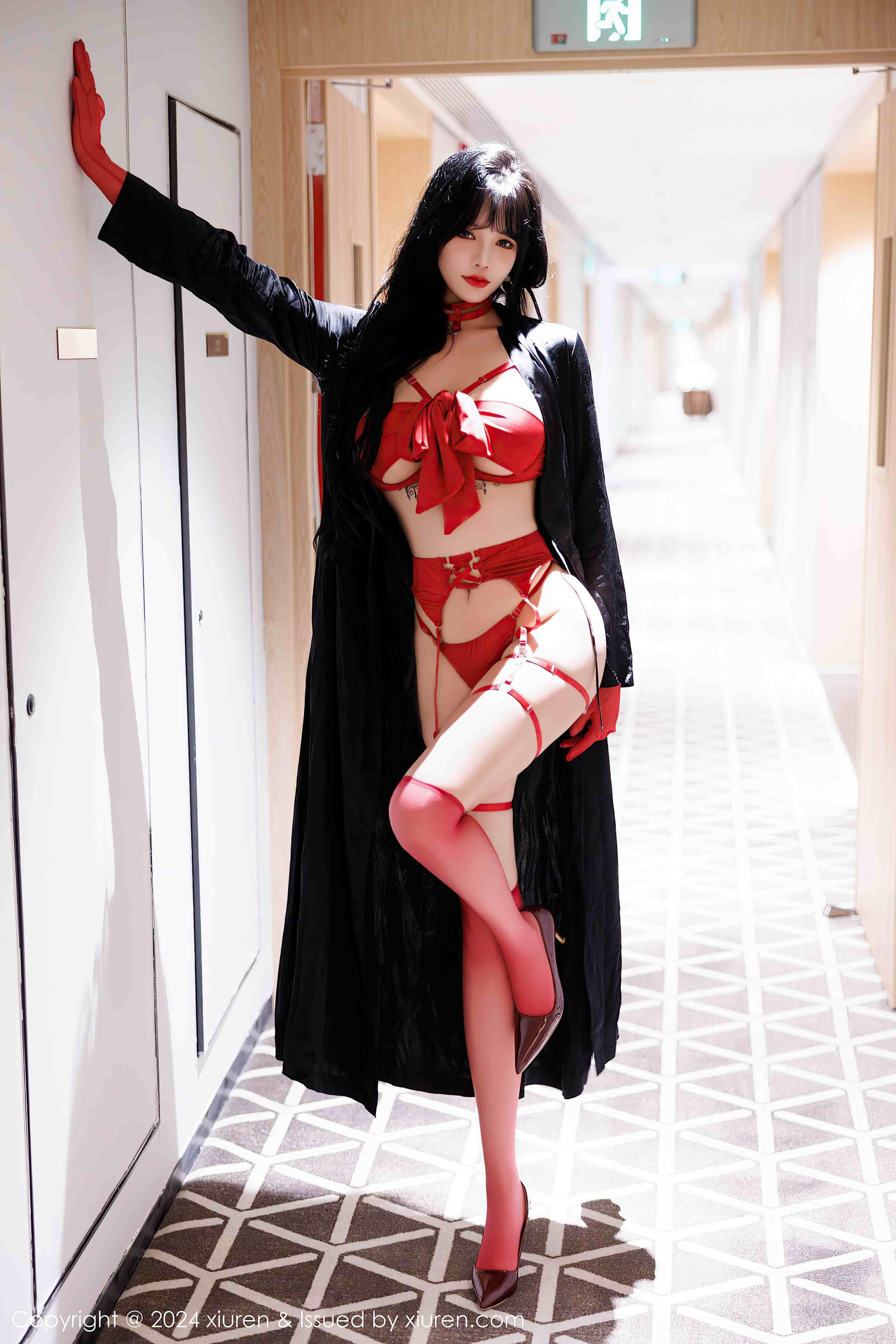 娜比 大衣内裹 红丝大长腿[80+1P／722MB]-影音屋