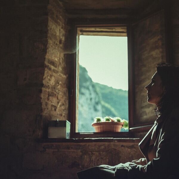 Olivia Belli《Intercosmia Vol. 2》[Hi-Res][24Bit-96kHz][FLAC/分轨][155.54MB]-影音屋