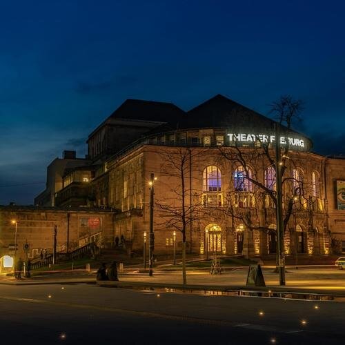 疗愈音律《治愈傍晚 散步回家时听的静心舒缓氛围感轻音乐》[30首][320K/MP3][128.57MB]-影音屋