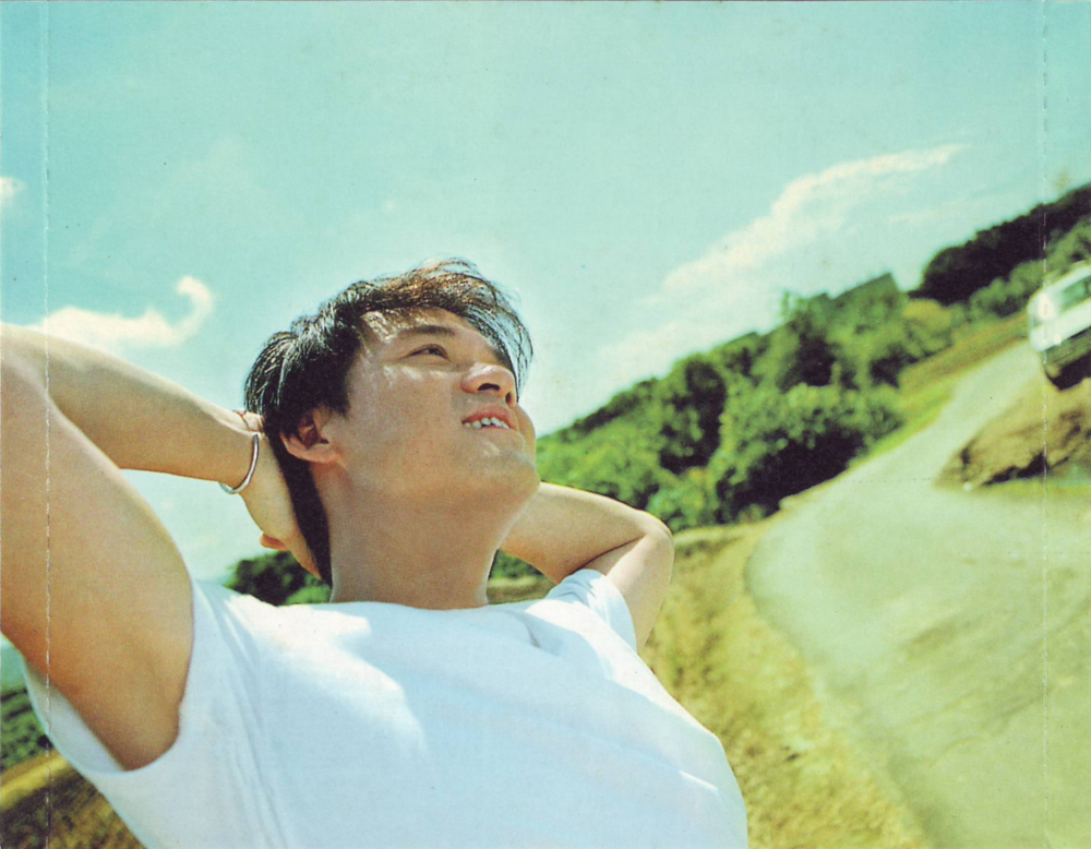 周华健《有故事的人》台首版CD+VCD[WAV+CUE][1.3G]-影音屋