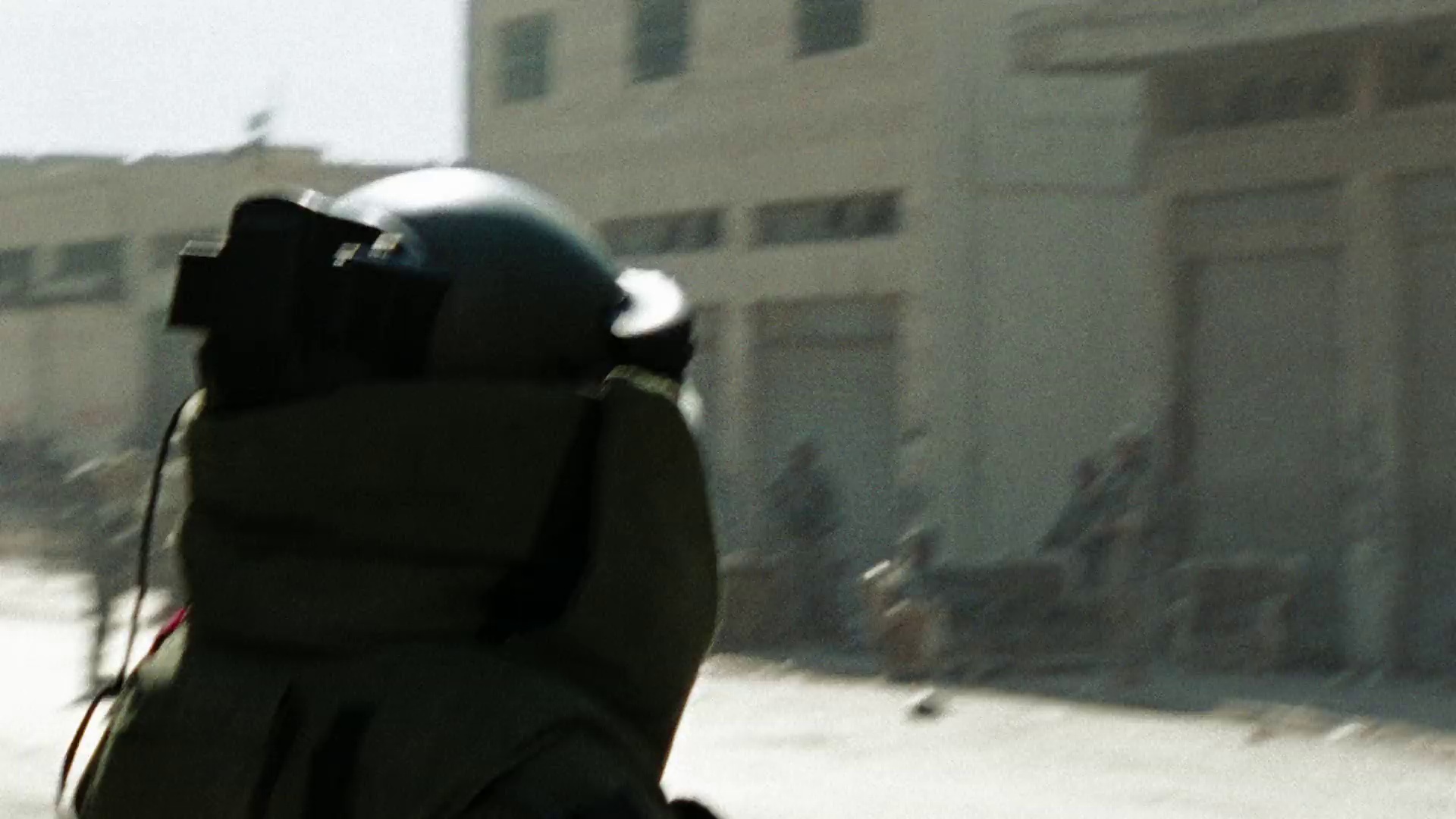 图片[2]-拆弹部队[无字片源].The.Hurt.Locker.2008.1080p.NF.WEB-DL.DDP.5.1.H.264-DreamHD 5.09GB-影音屋