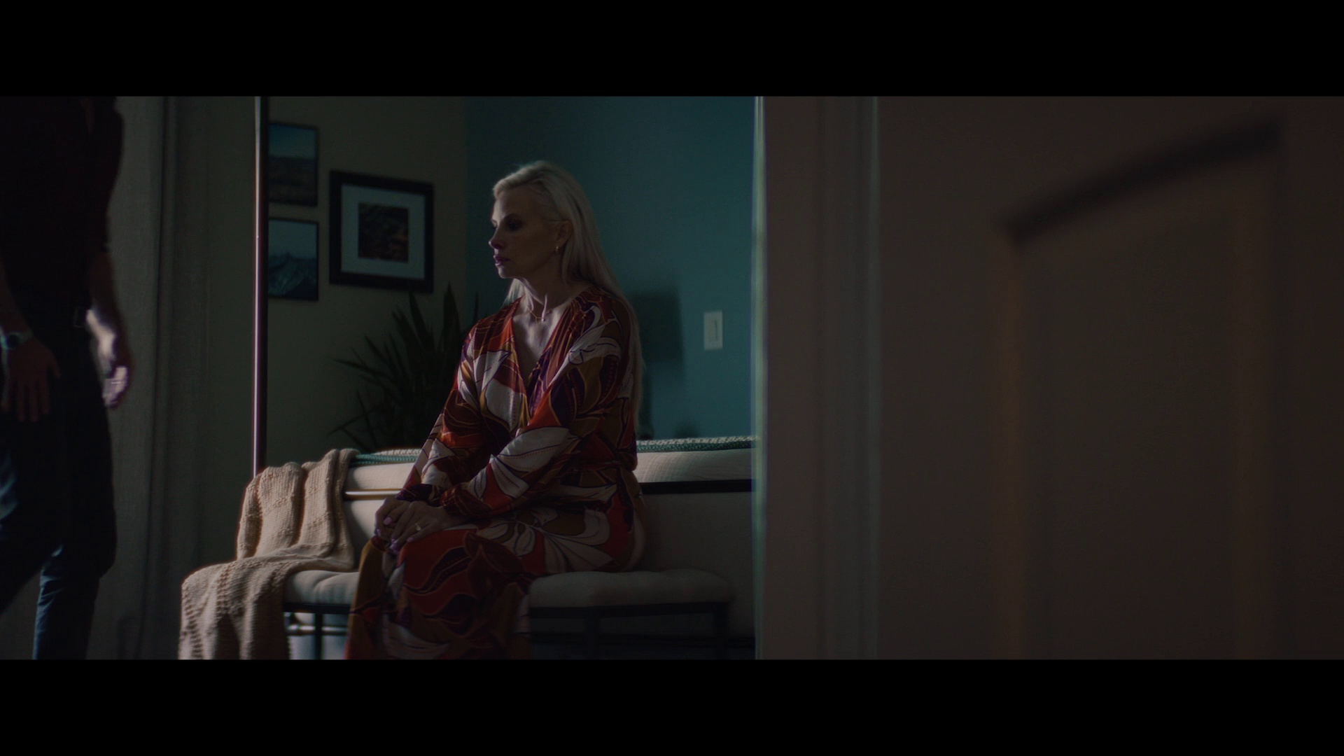 图片[4]-泳池里的女人[中文字幕].The.Girl.in.the.Pool.2024.BluRay.1080p.AAC.x264-DreamHD 2.62GB-影音屋