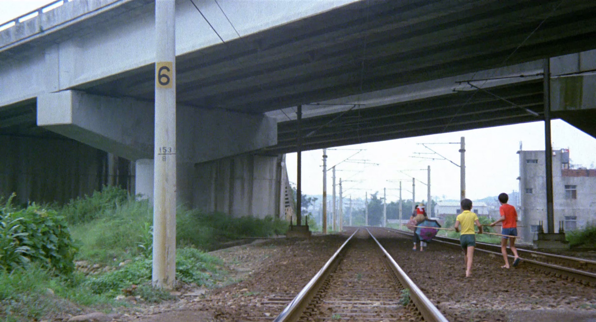 图片[5]-冬冬的假期[国语音轨/简繁字幕].A.Summer.at.Grandpas.1984.1080p.BluRay.x265.10bit.FLAC.2.0-QuickIO 5.95GB-影音屋